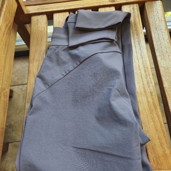 Athleta Headlands Hybrid Trek Jogger - Picture 7 of 8